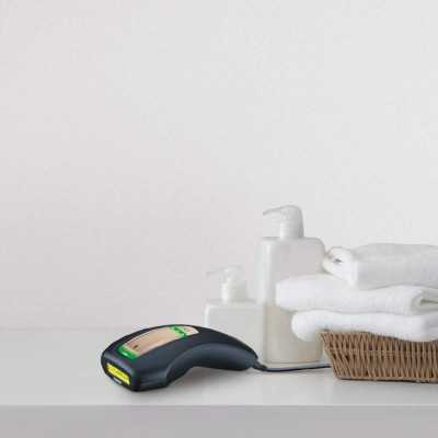 Beurer IPL 5800 Pure Skin Pro Épilateur à la lumière pulsée longue durée