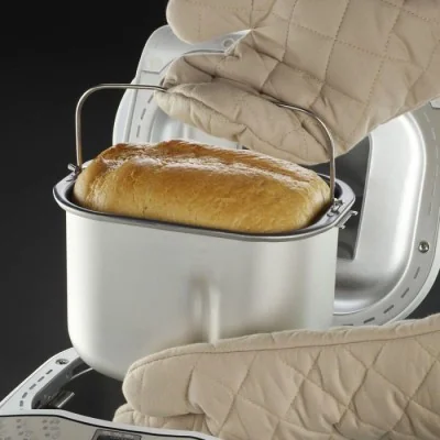RUSSELL HOBBS Machine à Pain 18036-56 660 Watts - Blanc RUSSELL HOBBS Machine à Pain 18036-56 660 Watts - Blanc